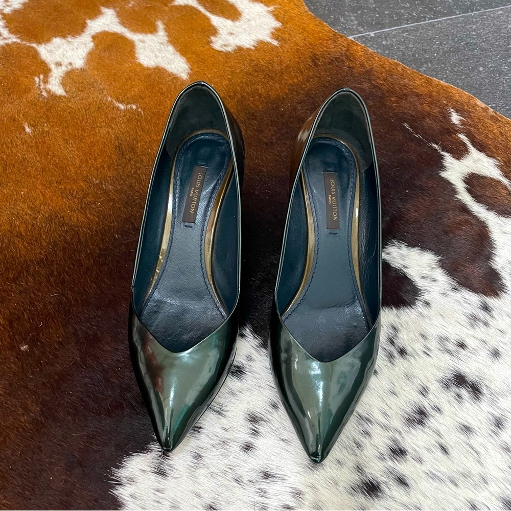 Louis Vuitton patent leather pumps